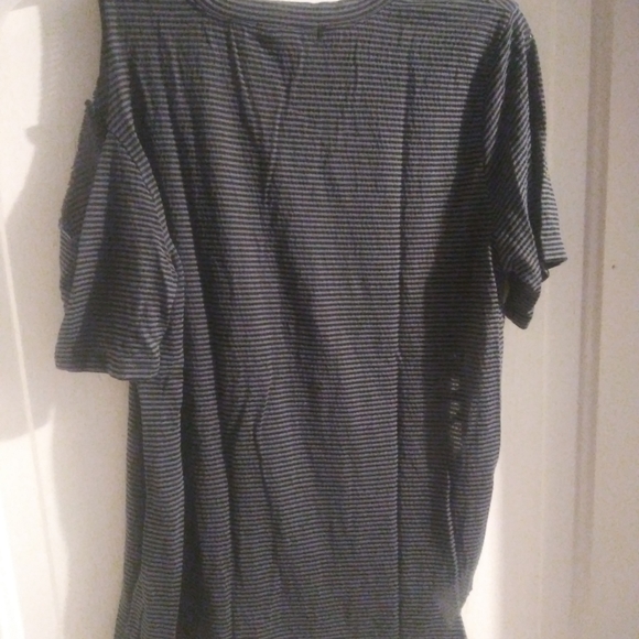 Gilded Intent Distressed Shirt - Picture 4 of 8